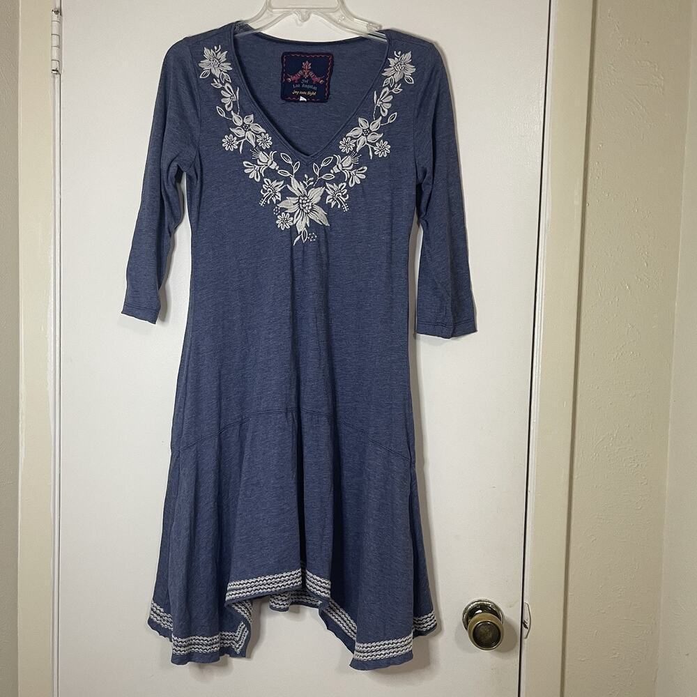 Johnny Was blue v neck embroidered floral handkerchief dress size Medium